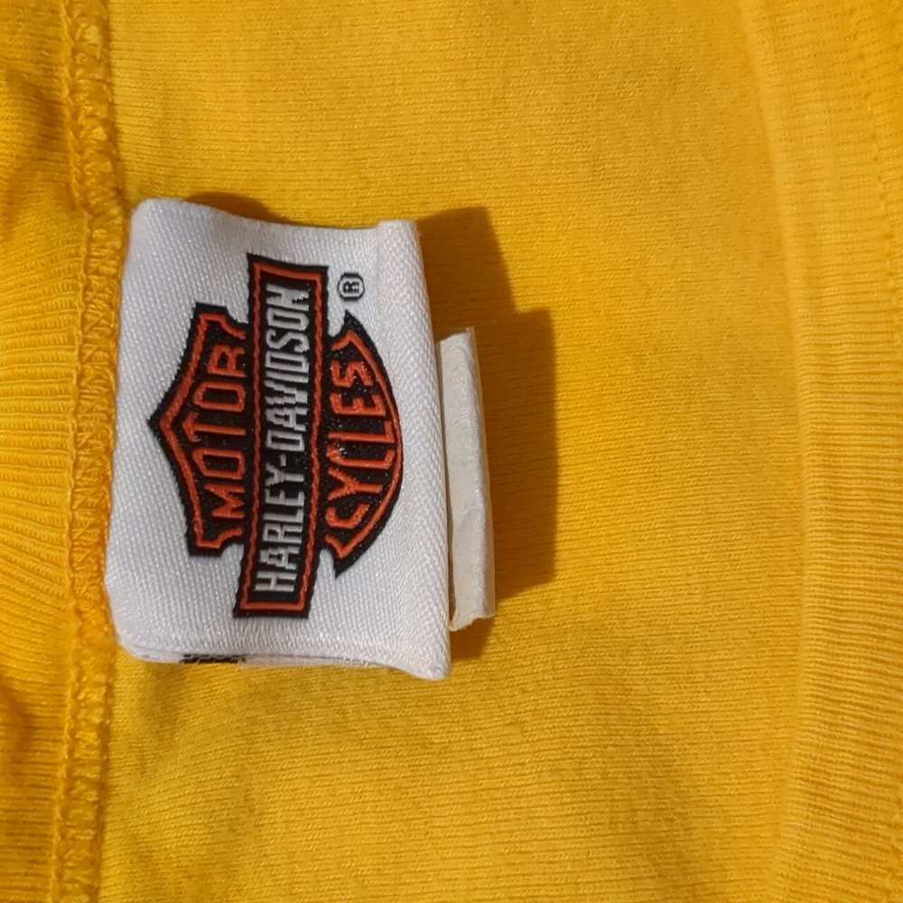 Shirt - Picture 3 of 3